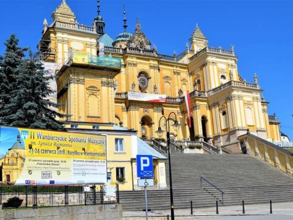 Pokoje Goscinne U Reni Wambierzyce Kültér fotó