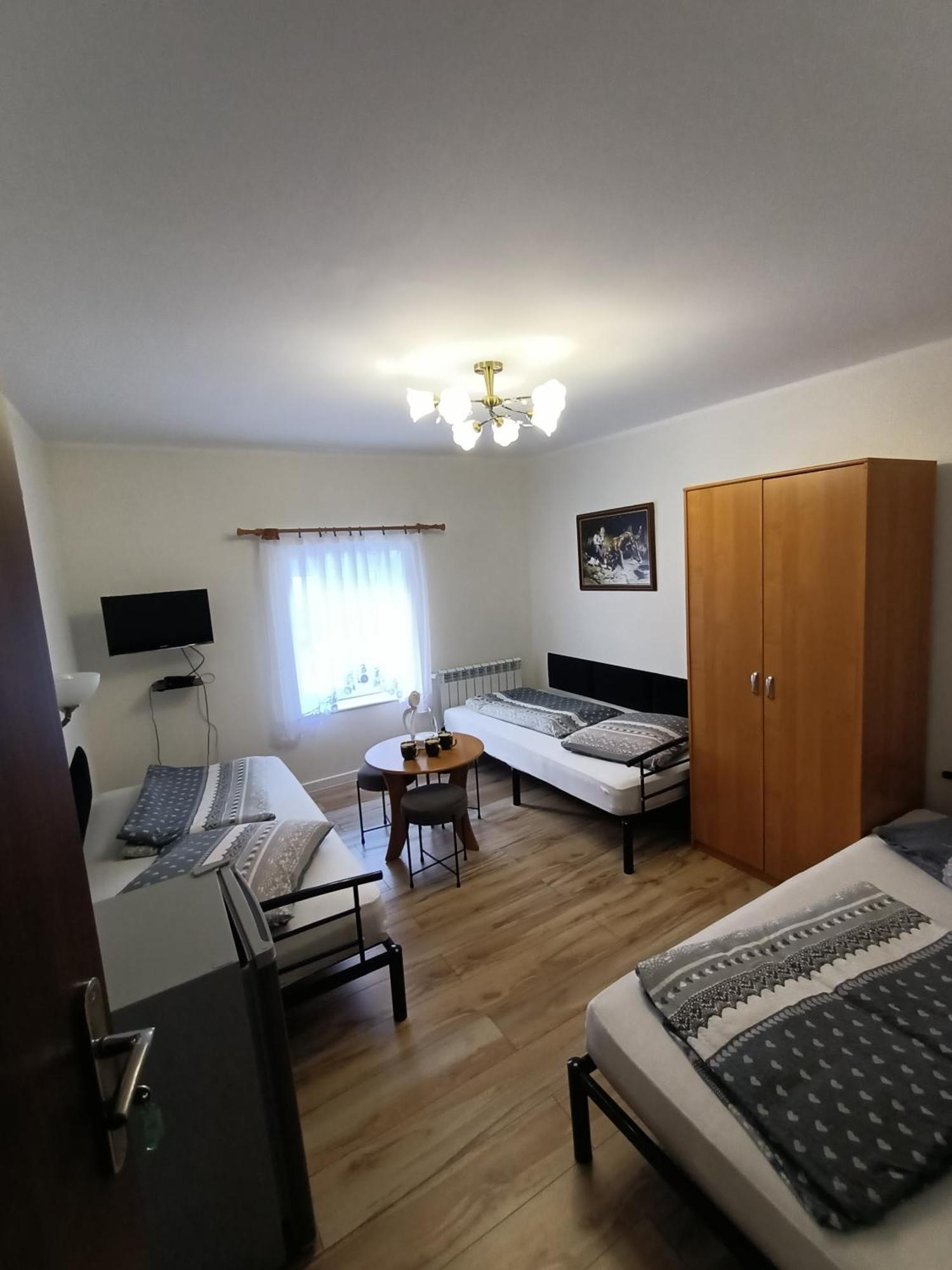 Pokoje Goscinne U Reni Wambierzyce Kültér fotó